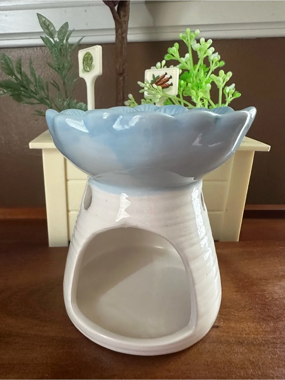 Better Homes And Gardens Ceramic Oil Burners in Yellow, Pink & Blue